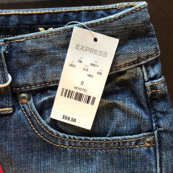 Express jean skirt - Picture 3 of 3